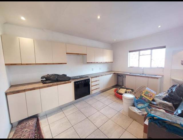 2 BEDROOM PROPERTY TO RENT IN LAUDIUM